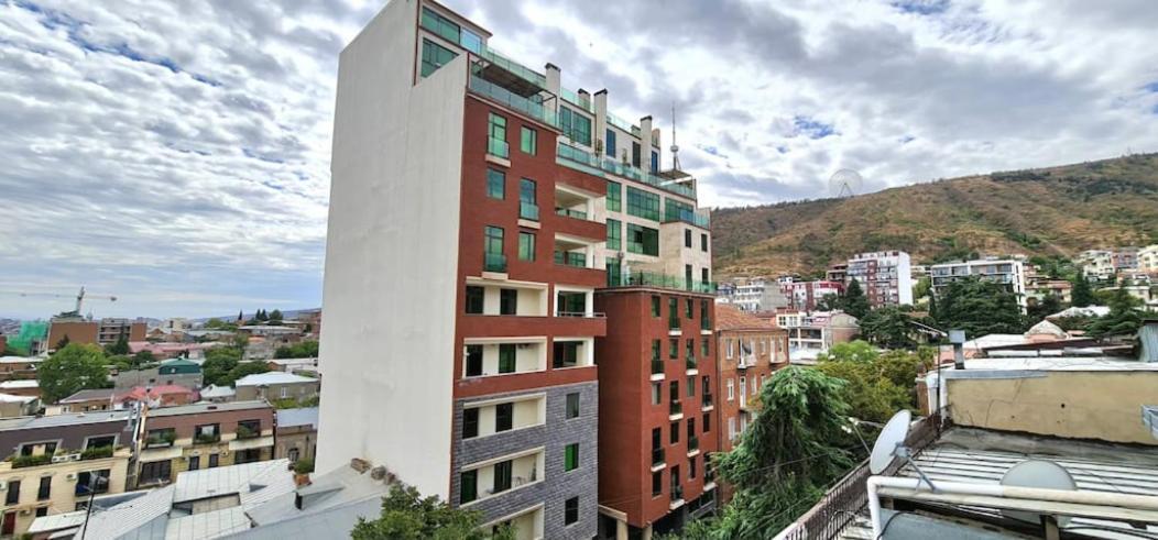 Апартаменты В центре города Тбилиси Экстерьер фото